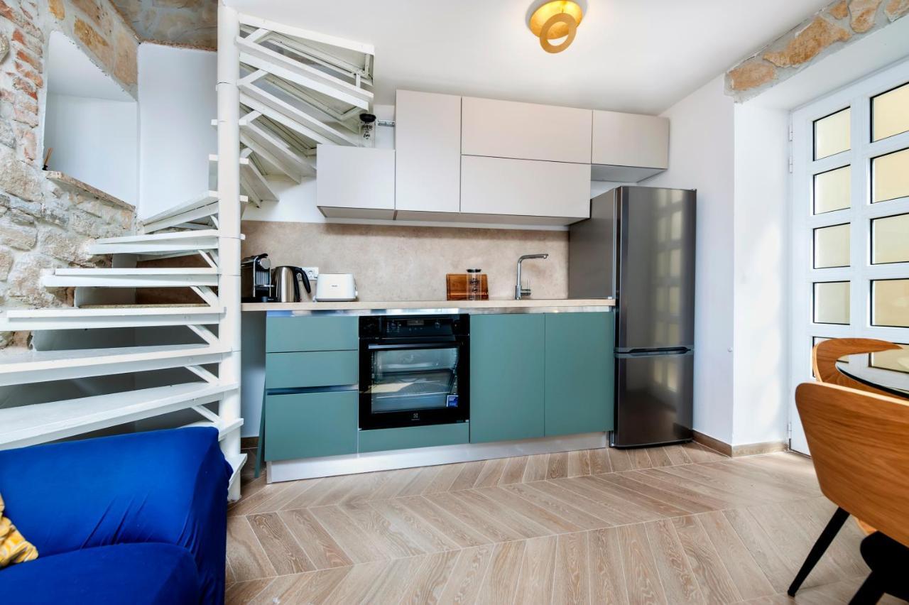 로비니 Casa Bellavista Sea View 빌라 외부 사진