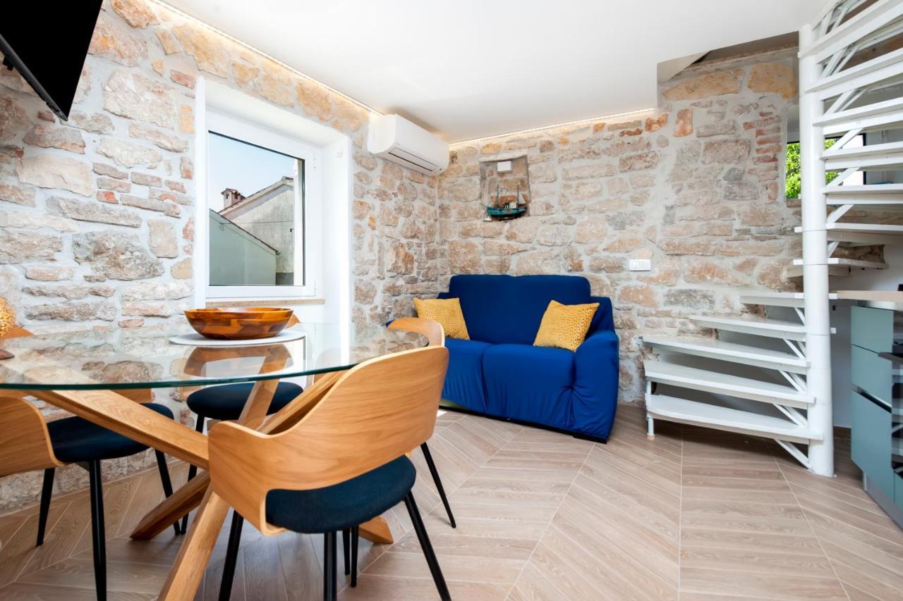 로비니 Casa Bellavista Sea View 빌라 외부 사진