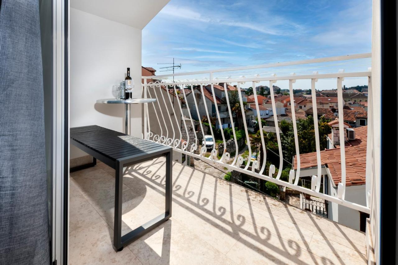 로비니 Casa Bellavista Sea View 빌라 외부 사진